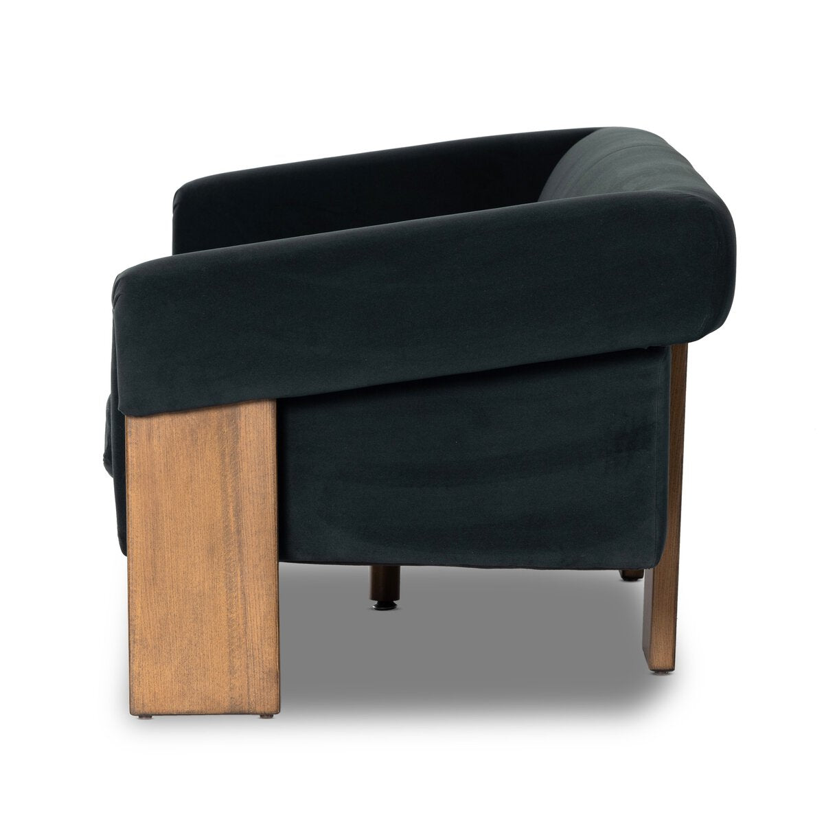 Cairo Terciopelo Tan Sofa
