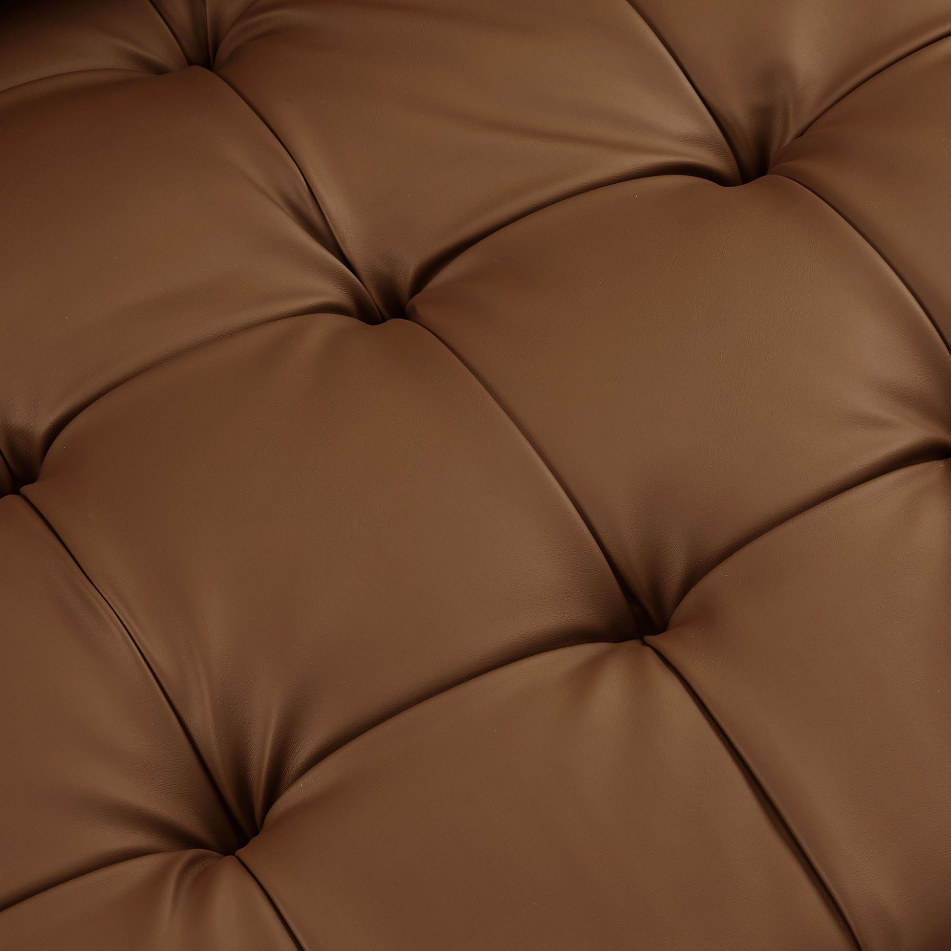 Valour Tufted Vegan Leather sofá