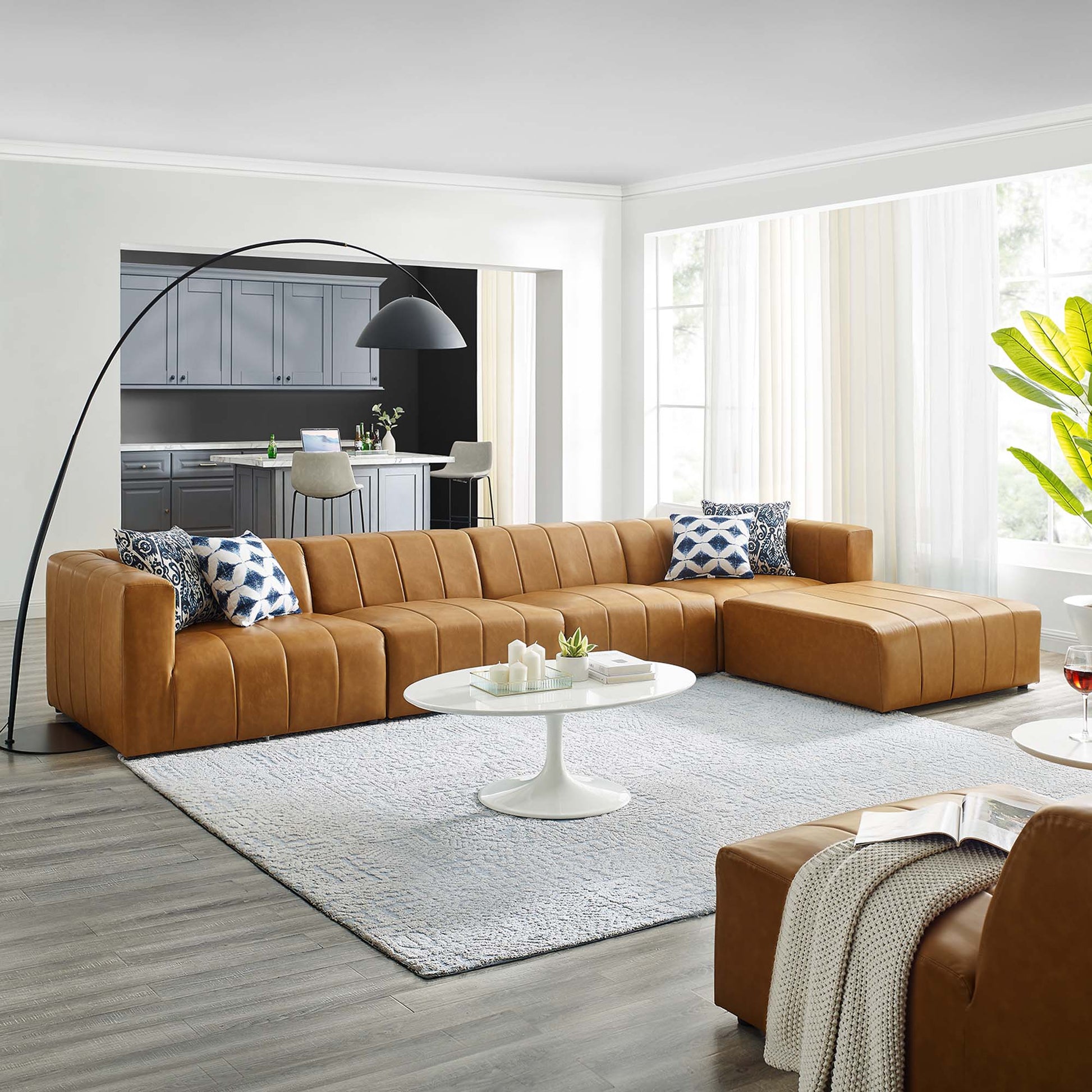 Bartlett 5-Piece Vegan Leather Sectional sofá