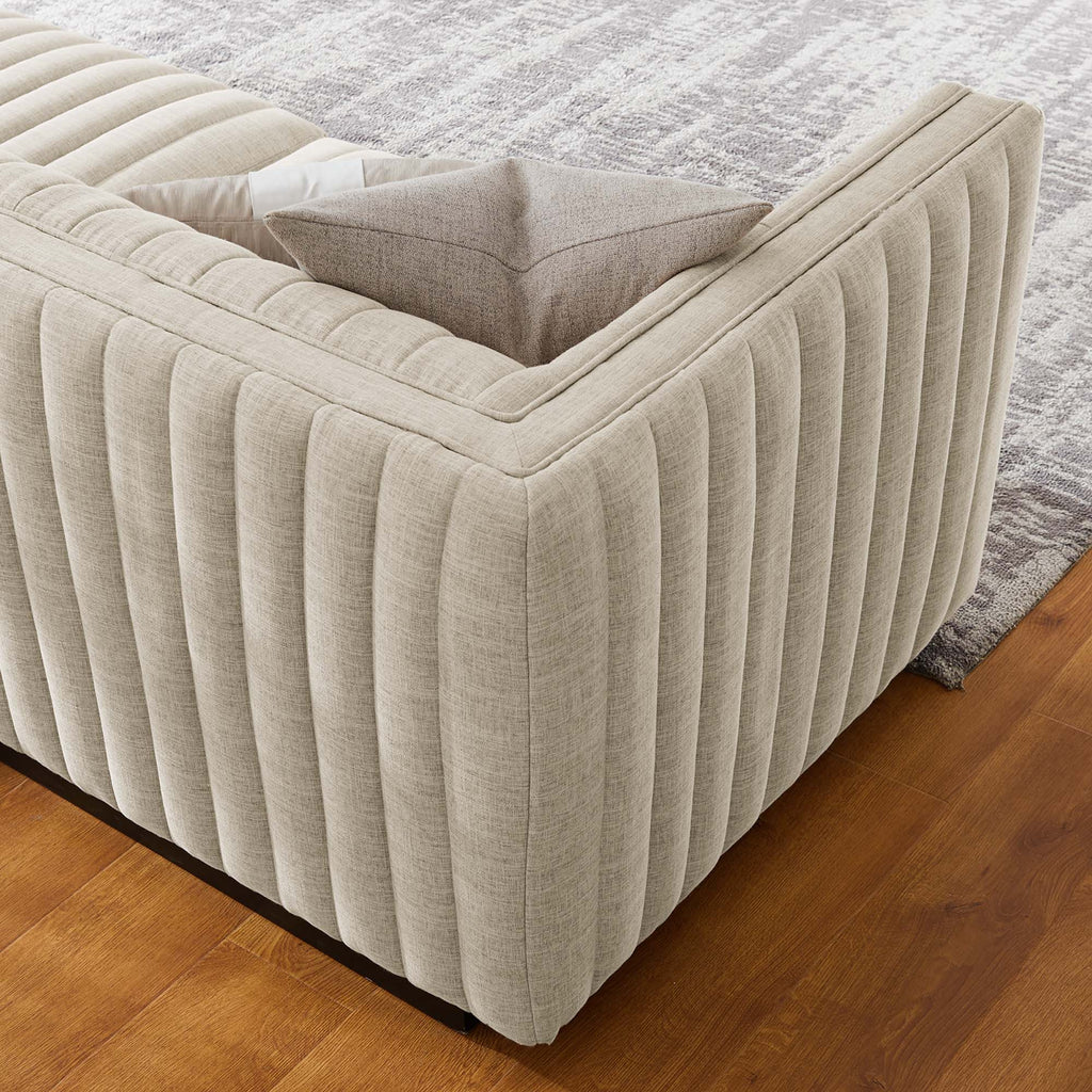 Conjure Channel Tufted Upholstered Fabric sofá