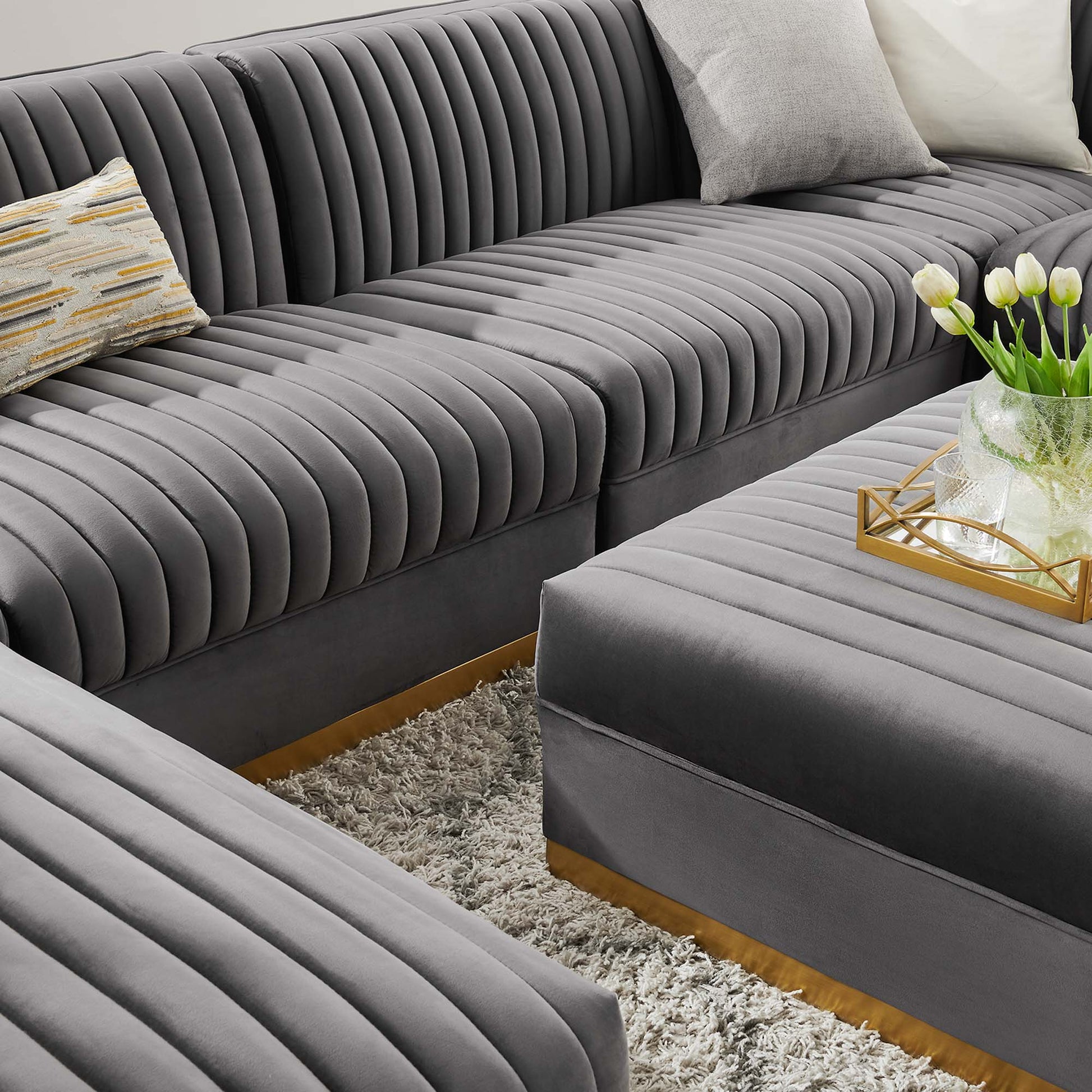 Sanguine 7-Piece Channel Tufted Performance Velvet Right-Facing Modular Sectional sofá