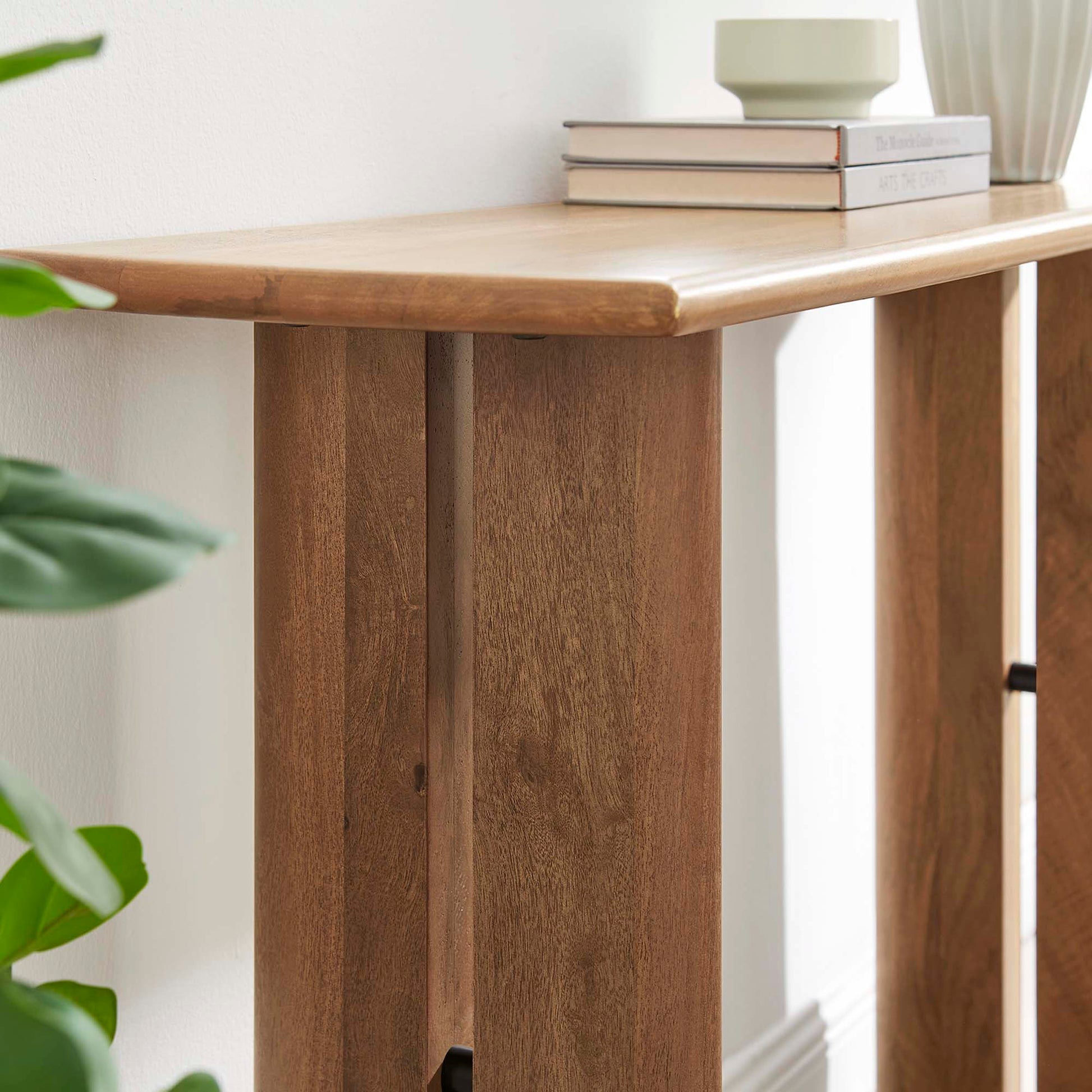 Amistad Wood Console mesa