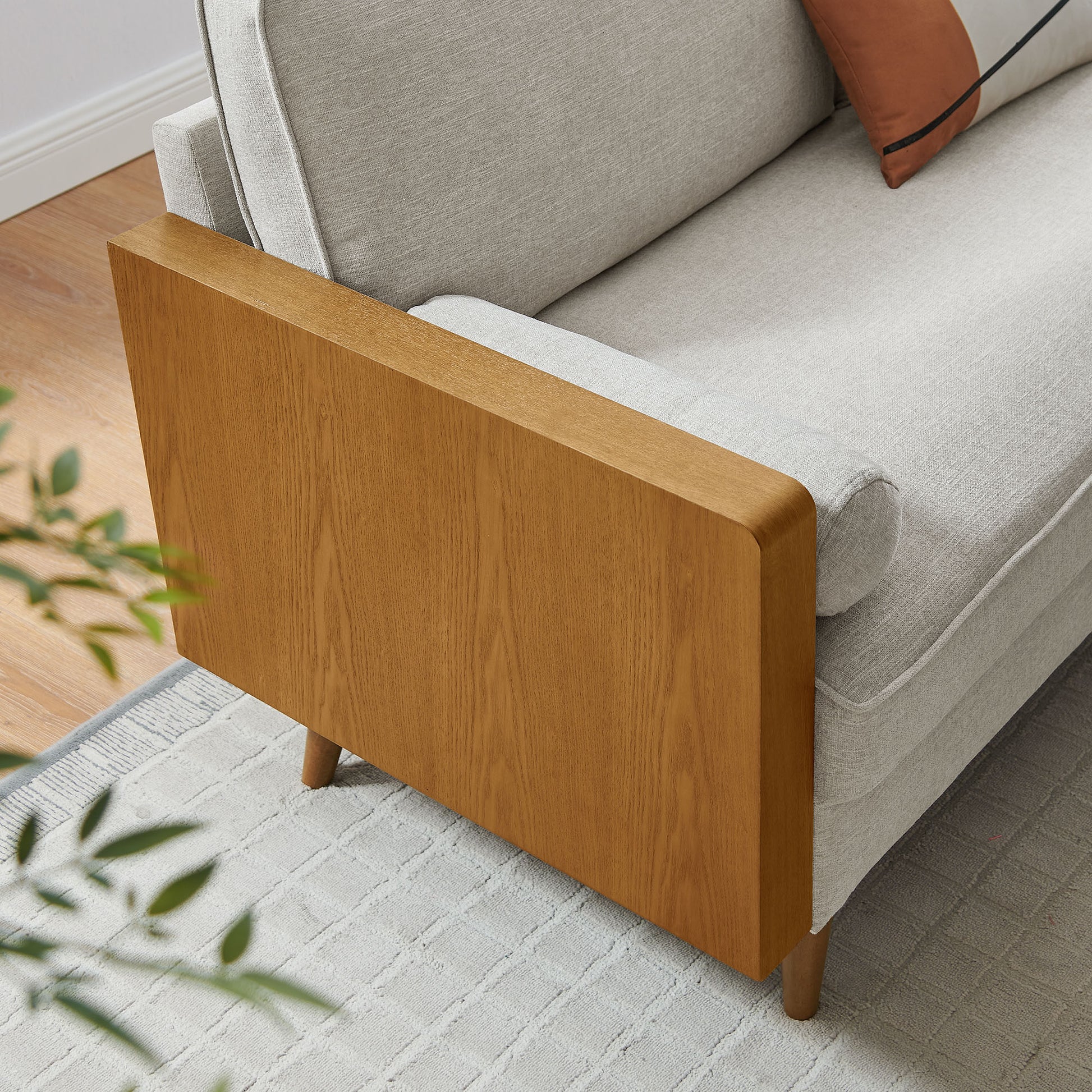 Kellan Heathered Fabric Upholstered sofá