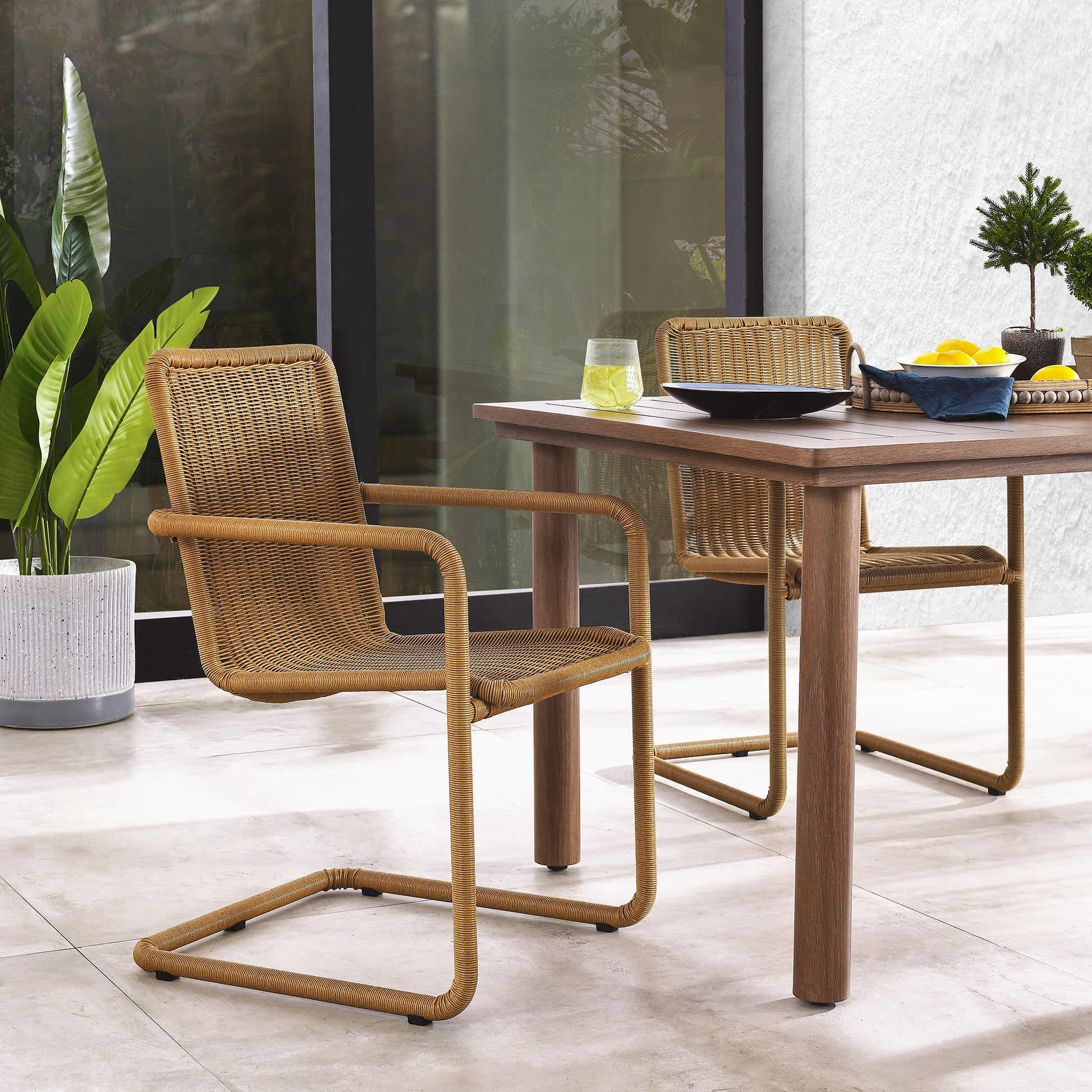 Abacus Outdoor Patio Wicker comedor sillas Set of 2