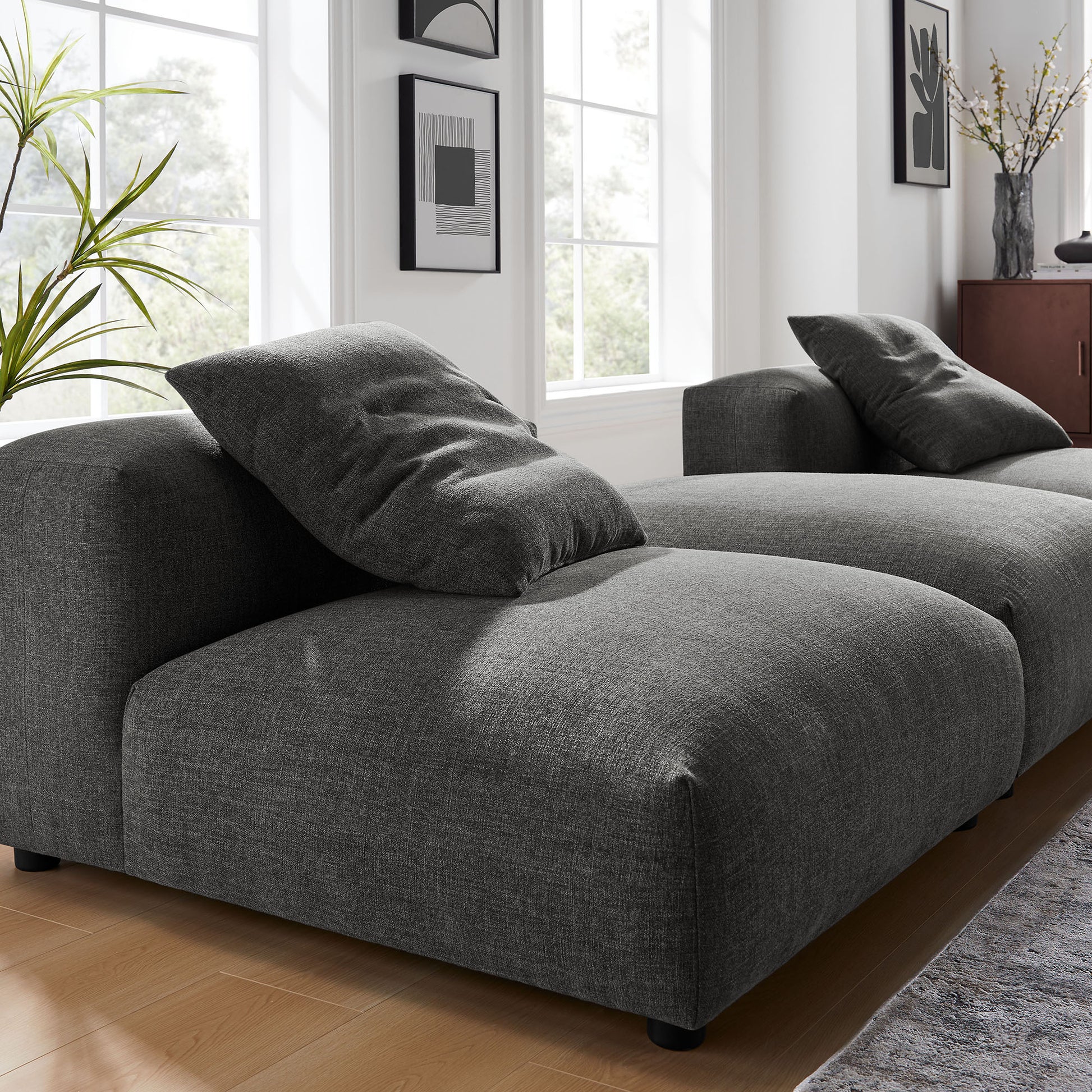 Solace 3-Piece Modular Upholstered Fabric Sectional sofá