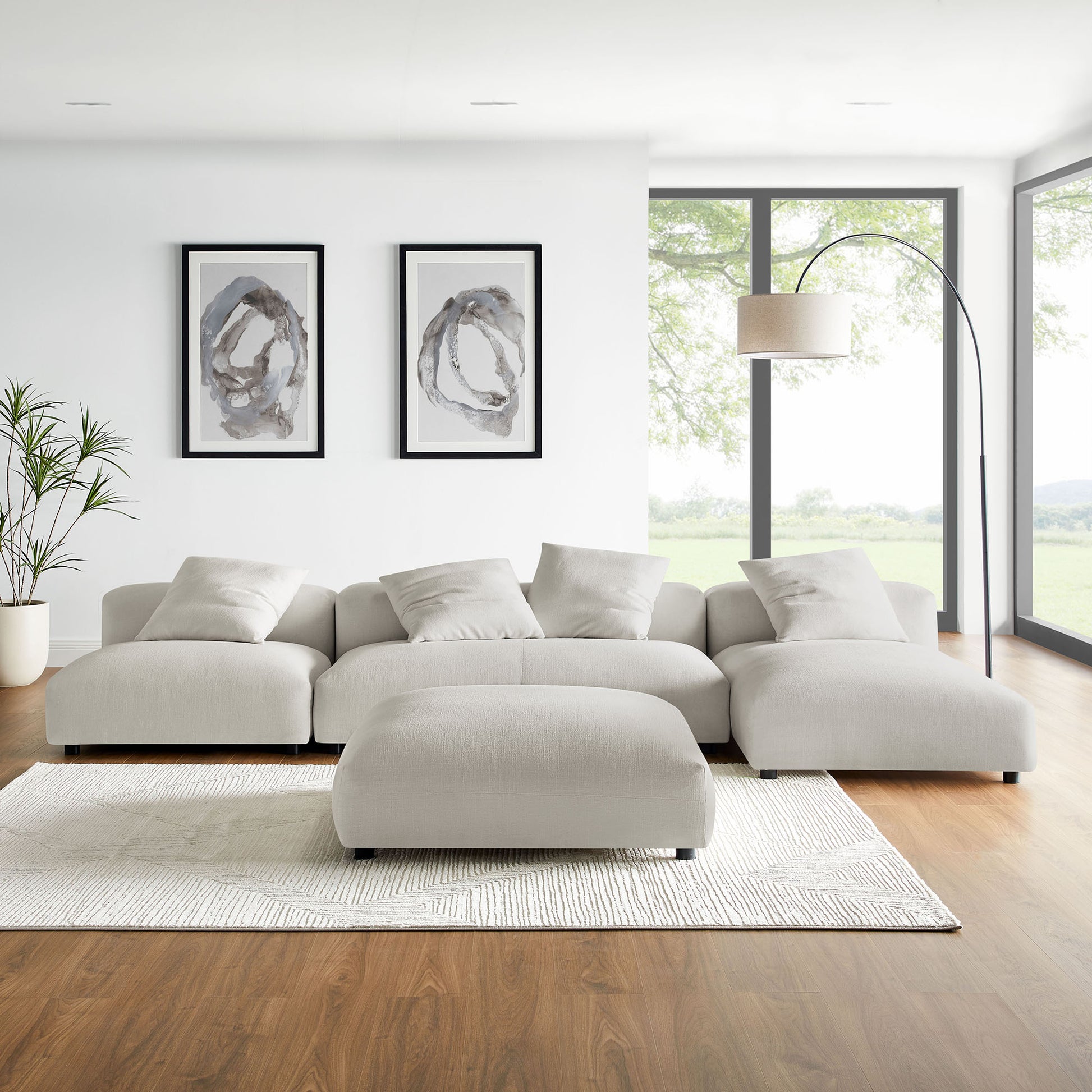 Solace 4-Piece Modular Upholstered Fabric Sectional sofá With Ottoman