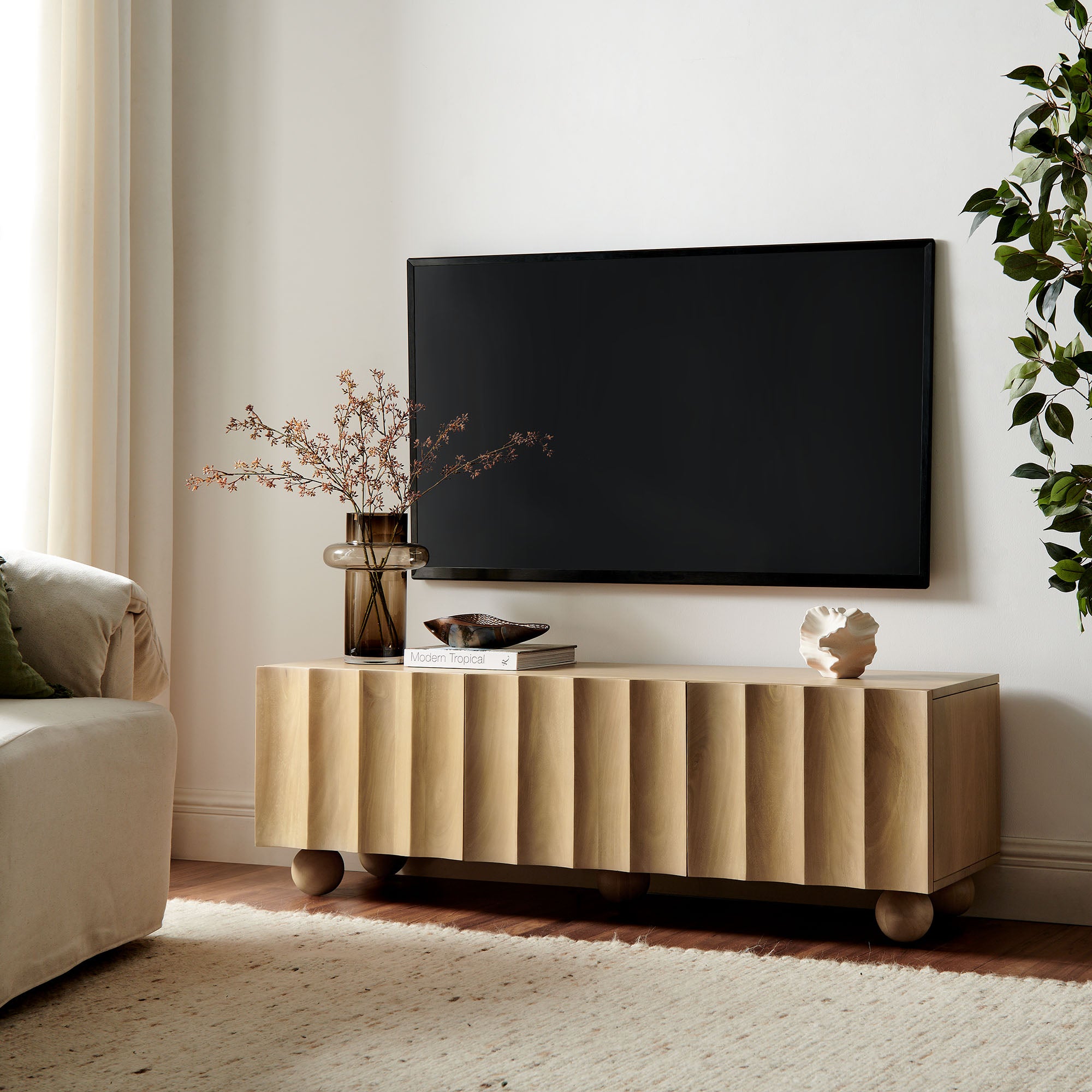Sorren TV Stand 54"