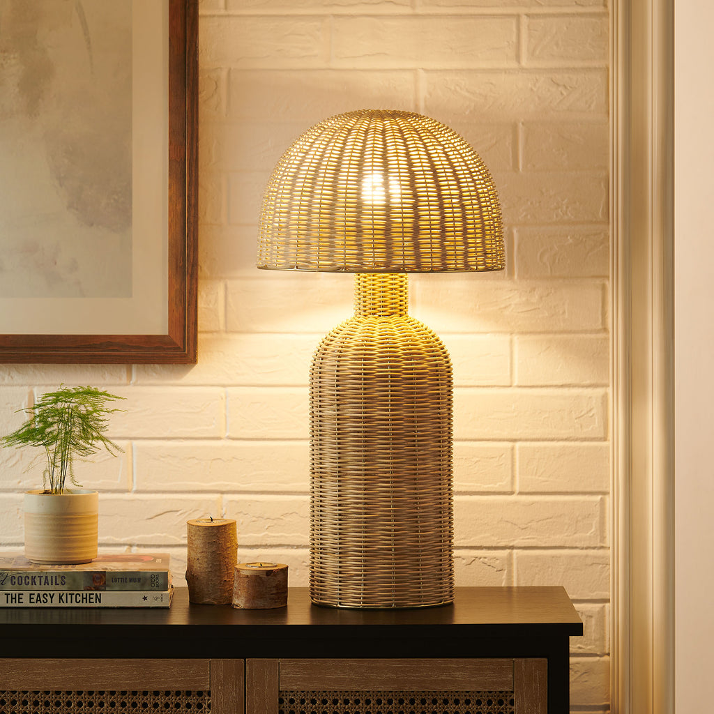 Briar Rattan mesa Lamp