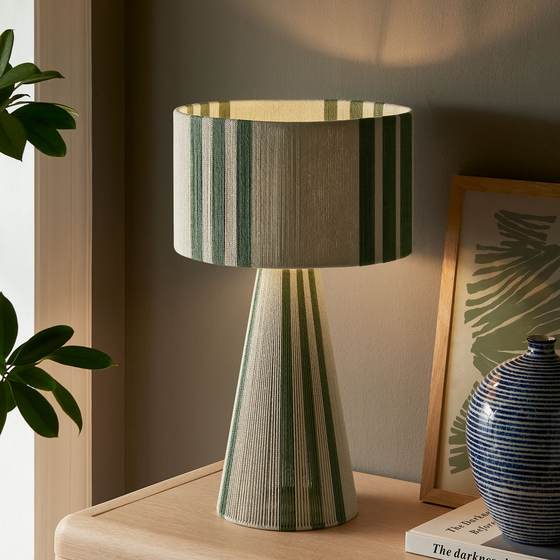 Gia Handwoven Cotton Thread Striped or Plain mesa Lamp
