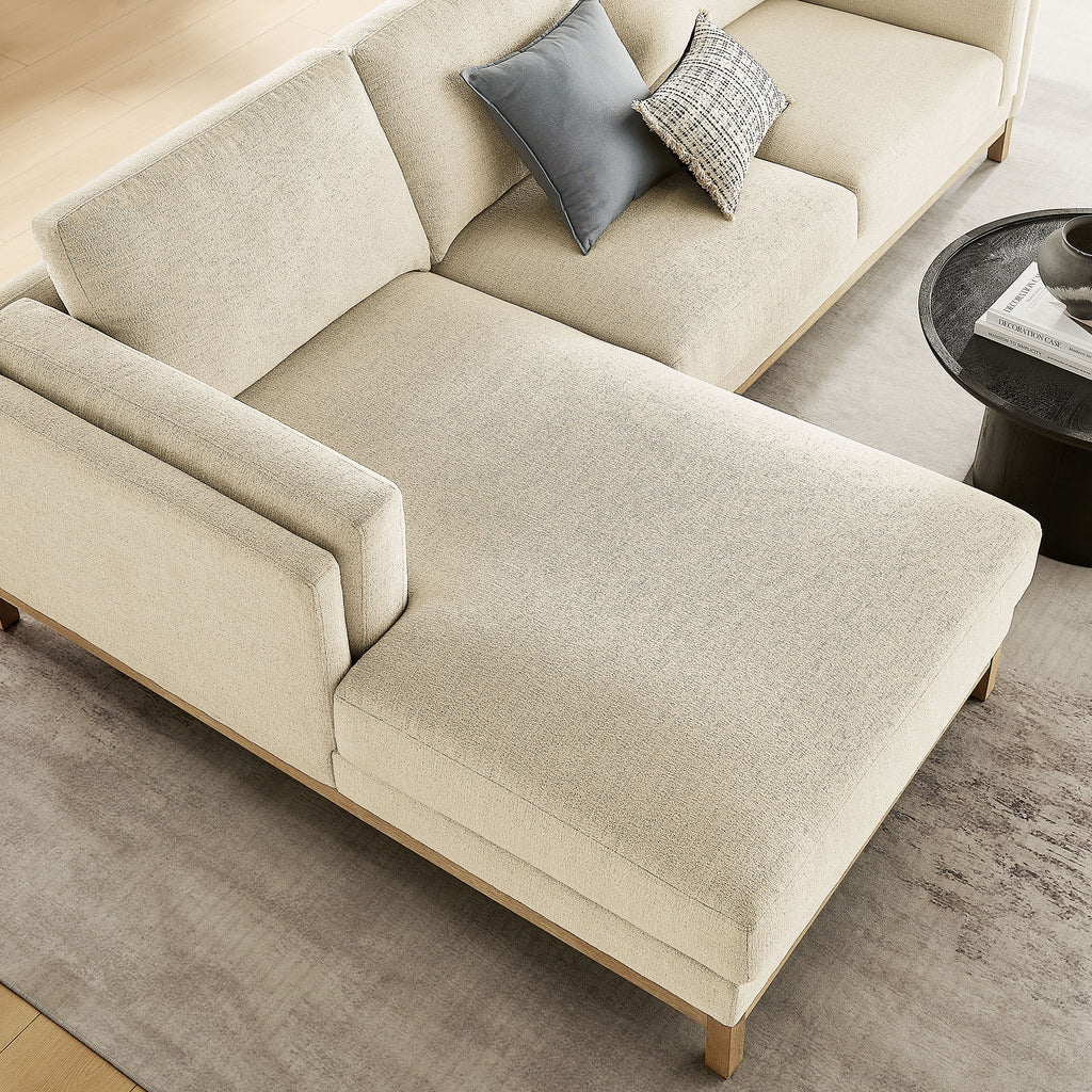 Roscoe Left-Facing Fabric Sectional sofá with Chaise