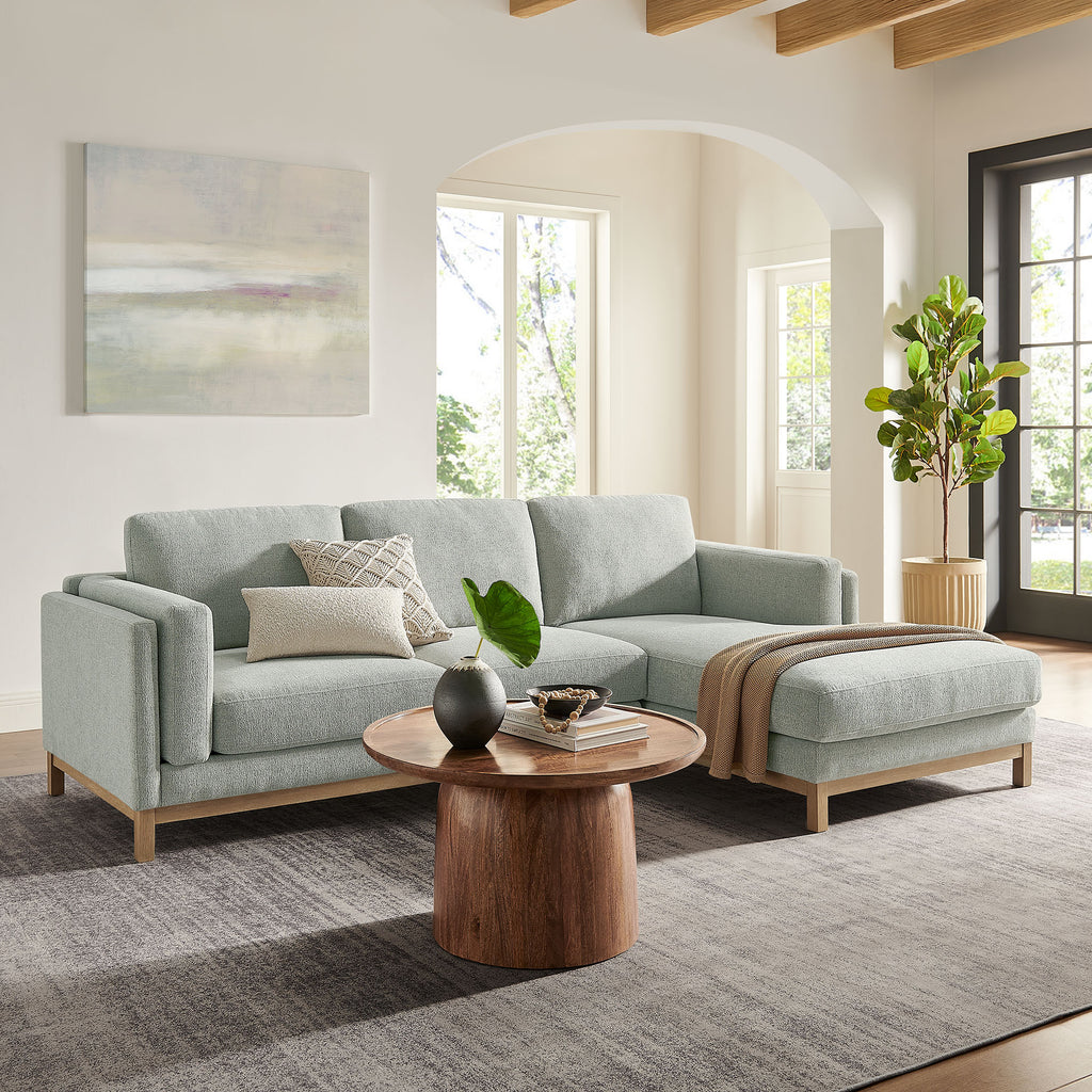 Roscoe Right-Facing Fabric Sectional sofá with Chaise
