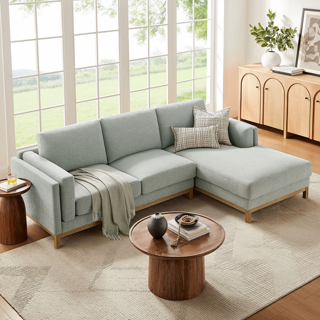 Roscoe Right-Facing Fabric Sectional sofá with Chaise