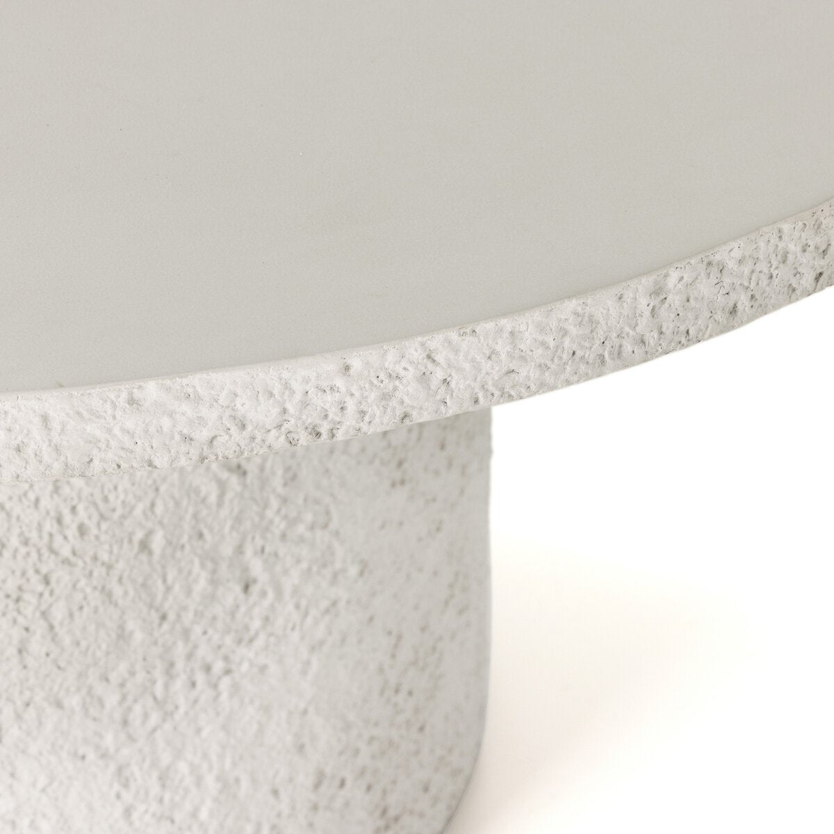 Otero 60” Mesa de Comedor (Exterior)