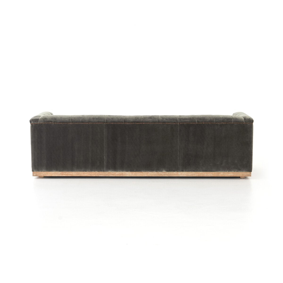 Maxx 95” Terciopelo Sofa
