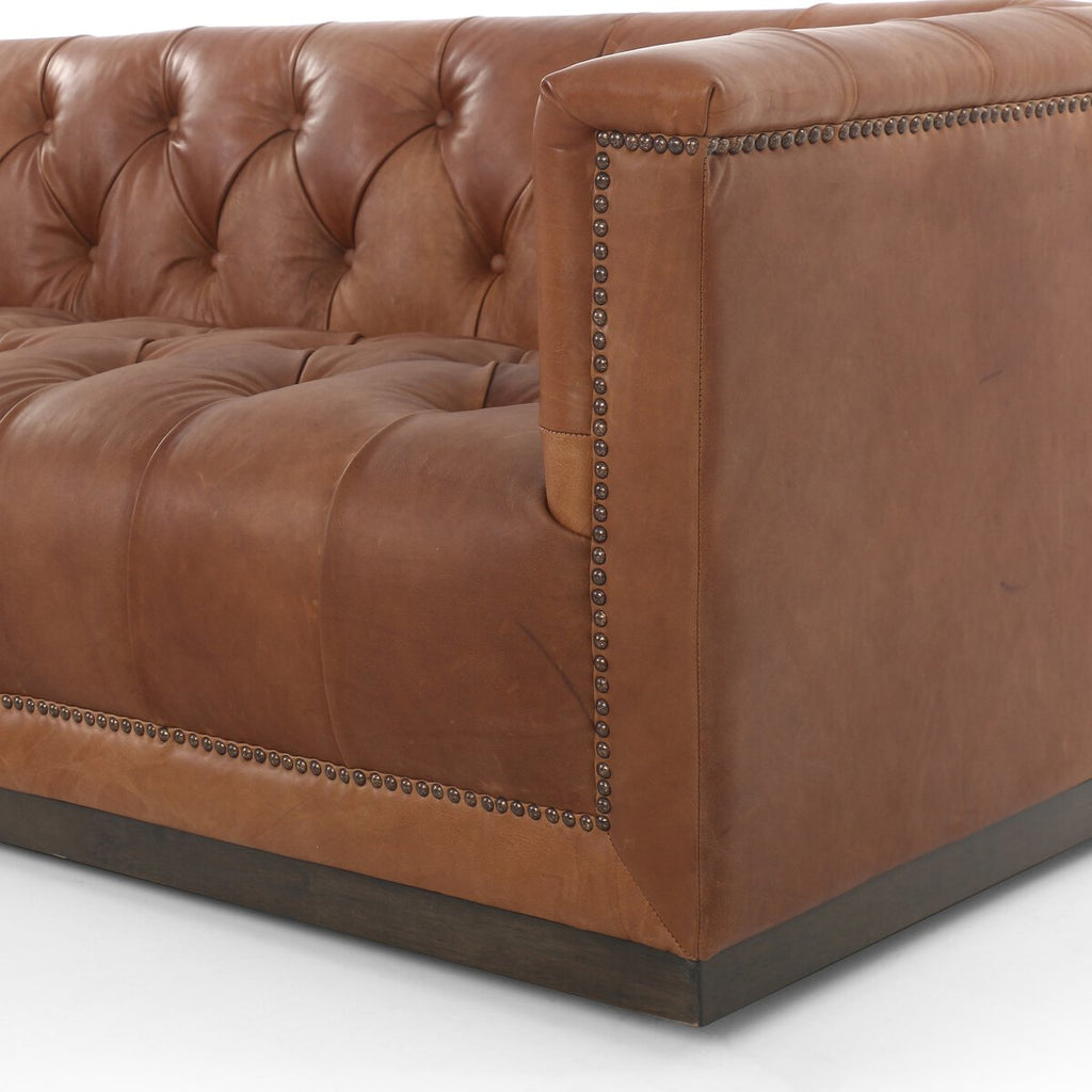 Maxx 95” Cuero Top Café Sofa