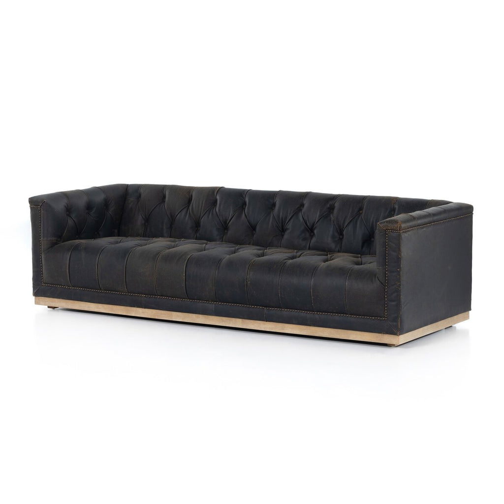 Maxx 95” Cuero Top Negro / Base Clara Sofa
