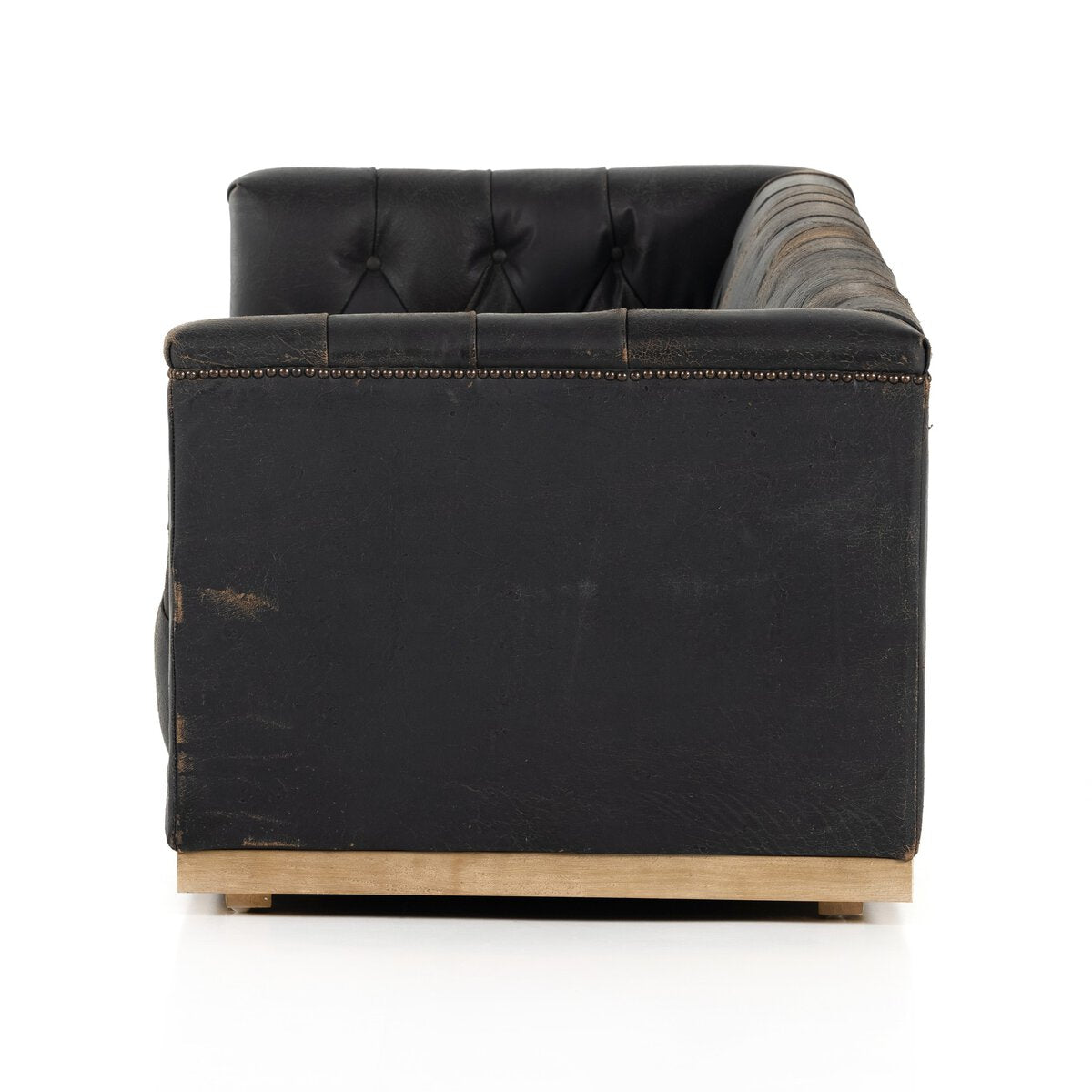 Maxx 95” Cuero Top Negro / Base Clara Sofa