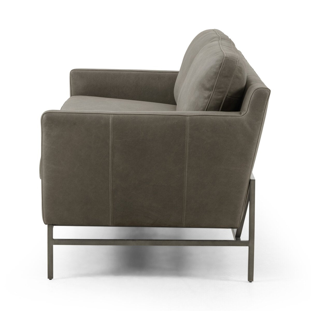 Vanna Cuero Top Sofa
