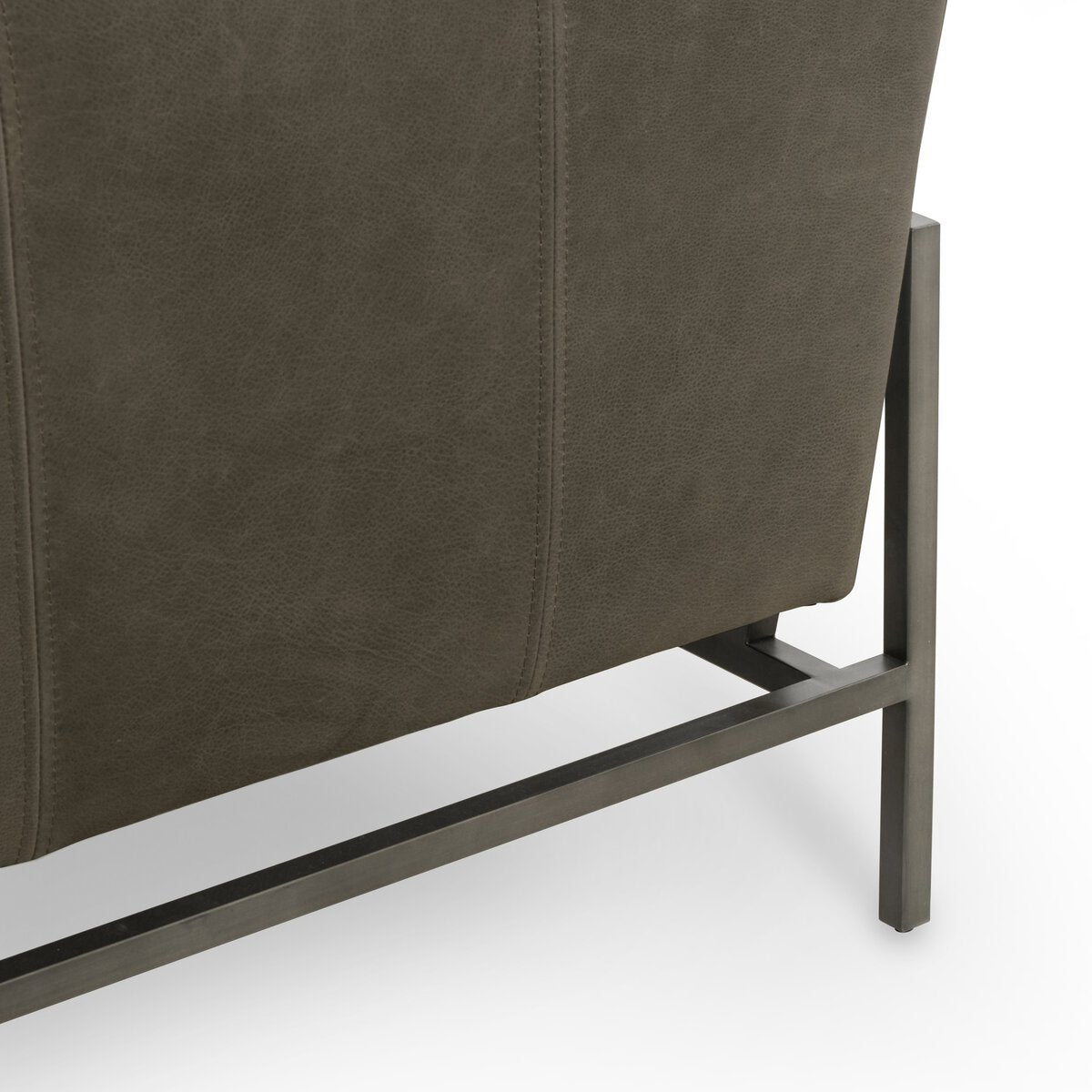 Vanna Cuero Top Sofa