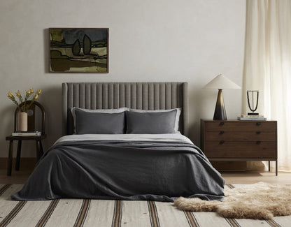 Montgomery Cama