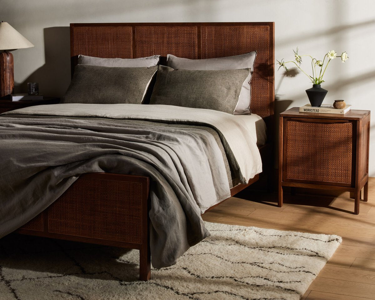 Sidney Marron Cama