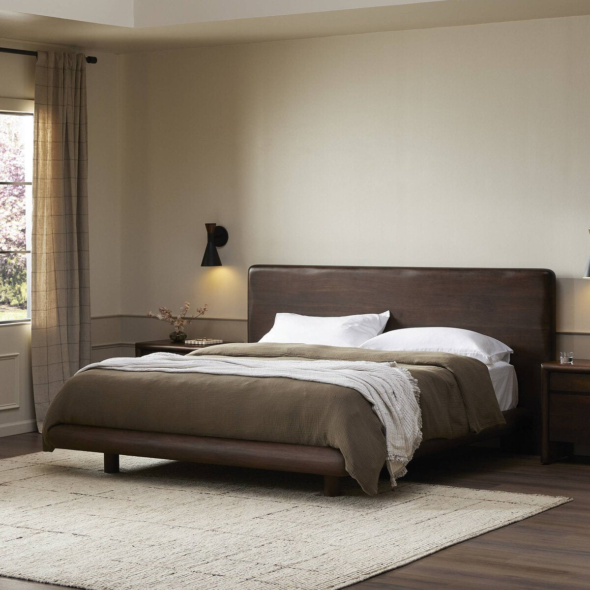 Nigel Natural Cama