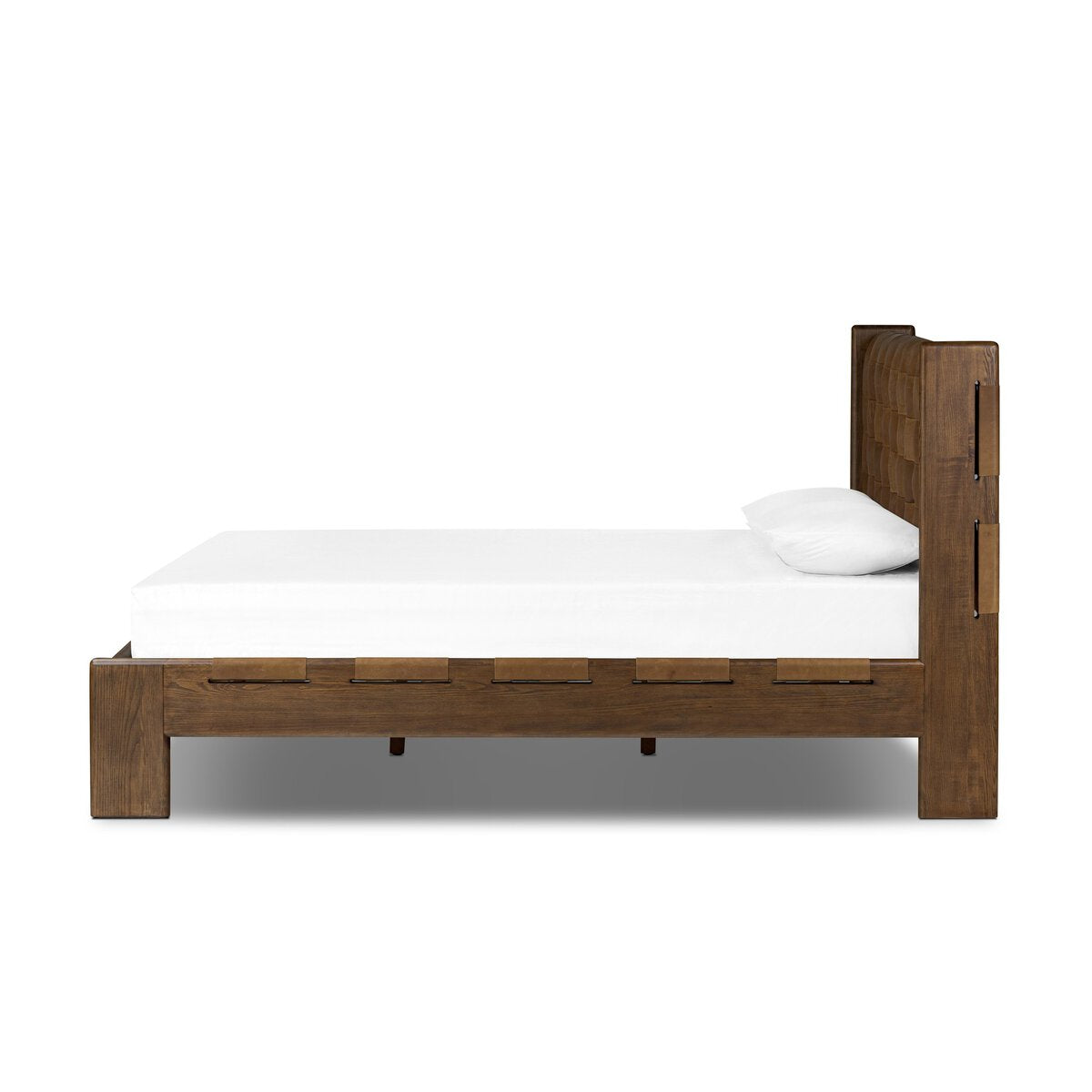 Halston Marron Cama