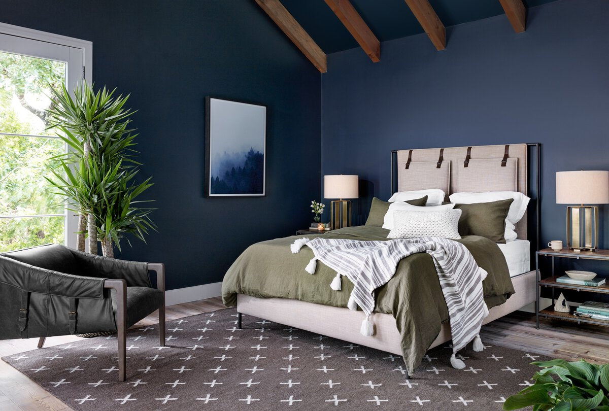 Leigh Taupe Cama