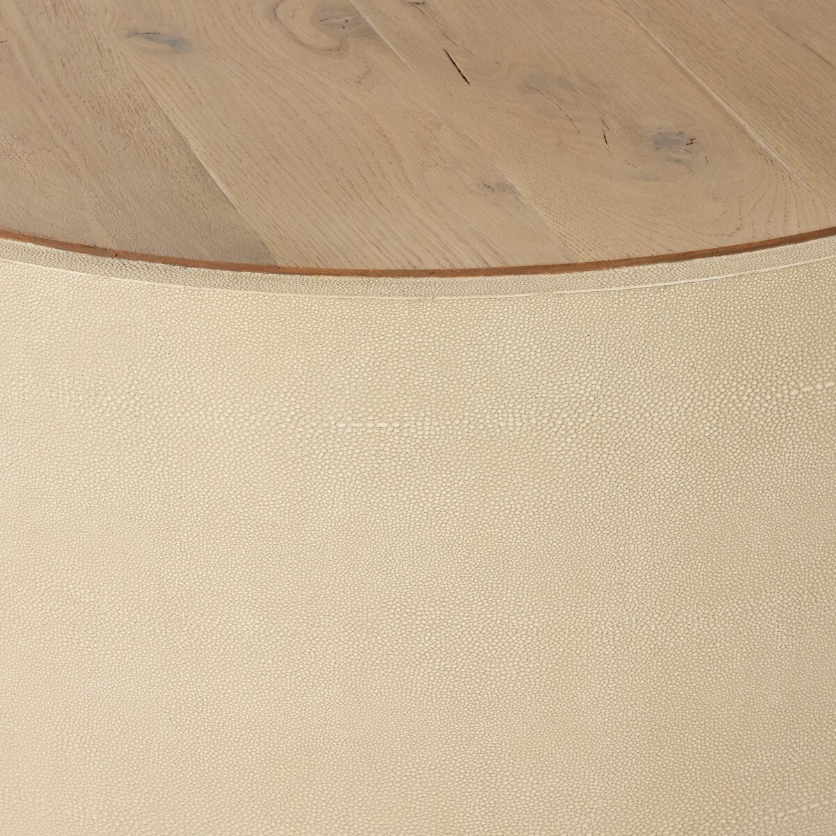 Crosby Crema Mesa de Centro