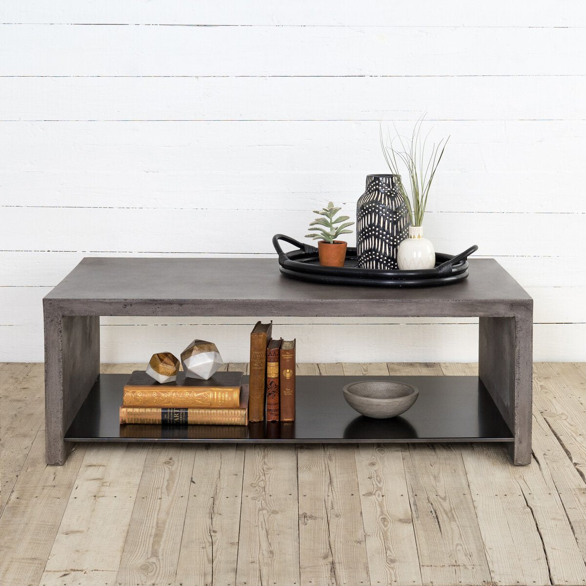 Hugo Gris Oscuro Mesa de Centro