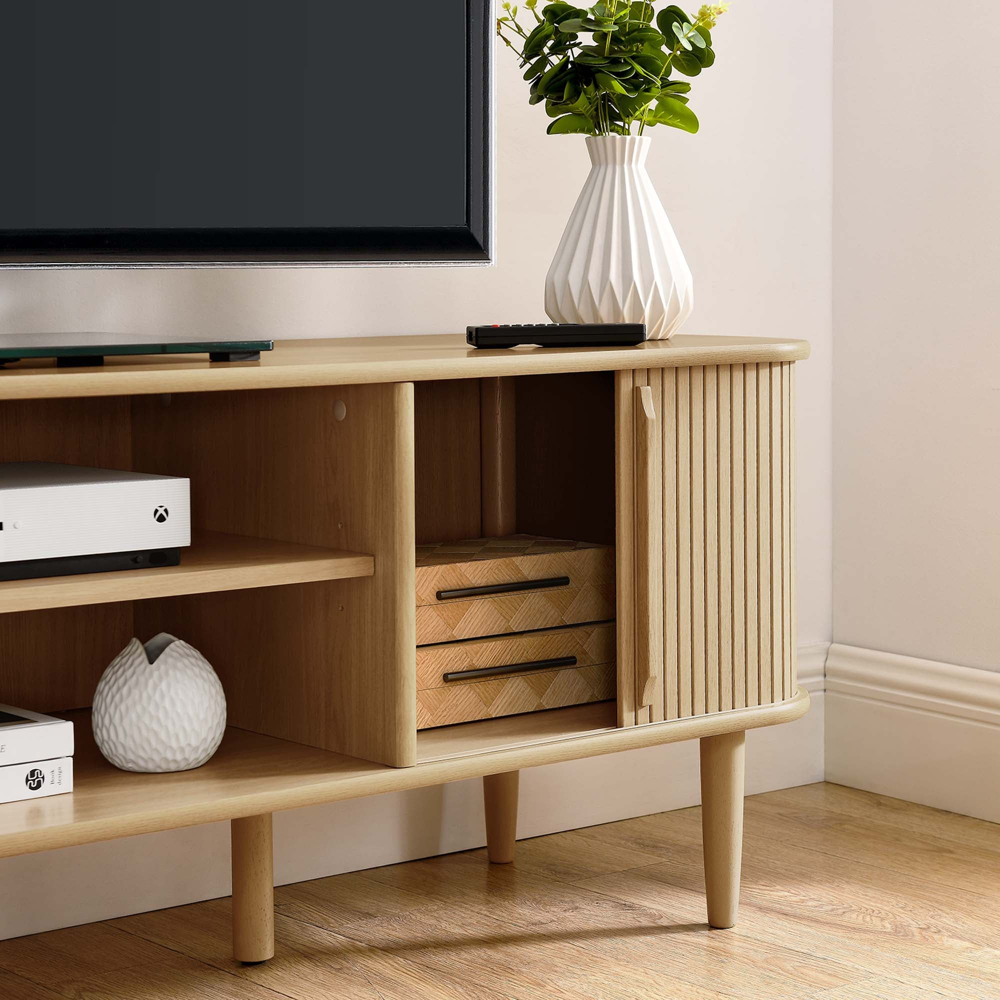 Contour TV Stand
