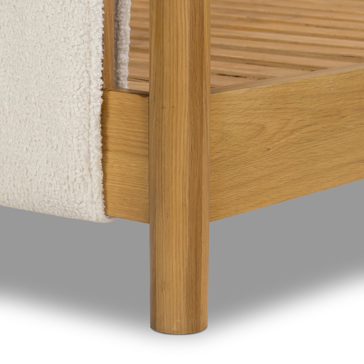 Bowen Canopy Queen Cama