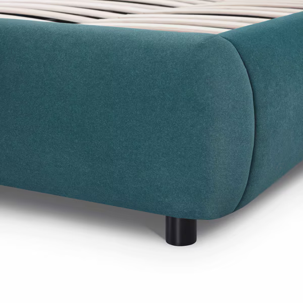 Mel Teal Cama