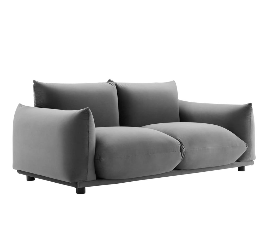 Copious Terciopelo Gris Loveseat
