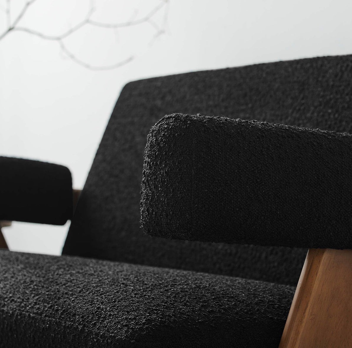 Lyra Boucle Negro Loveseat