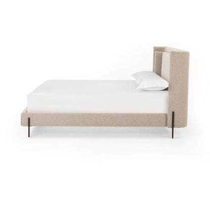 Dobson Cama
