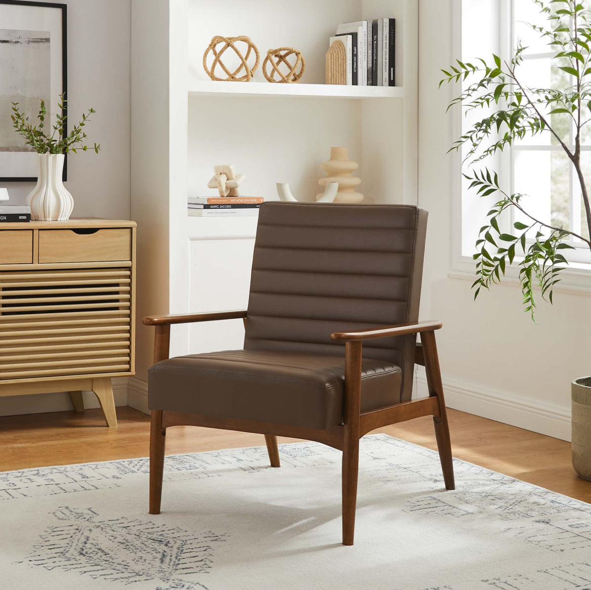 Jensen Vegan Leather Cafe Oscuro Silla de Acento
