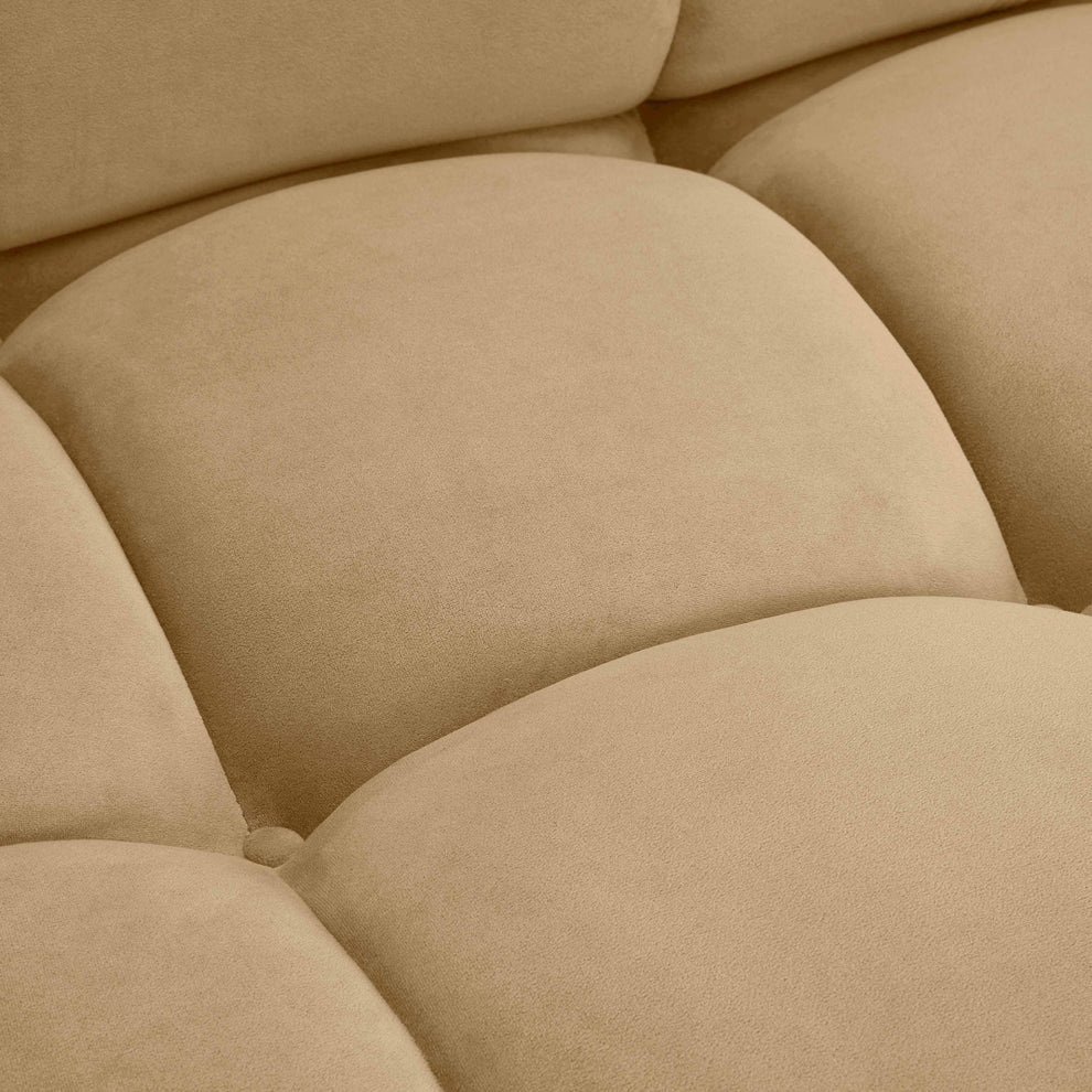 Calliope Loveseat
