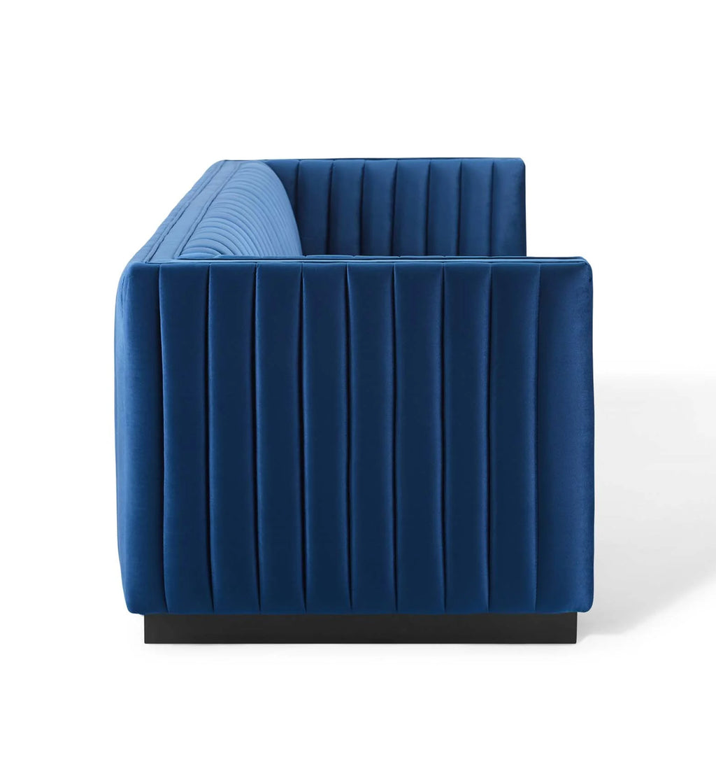 Conjure Velvet Azul Sofa