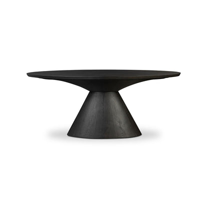 Uma Mesa de Comedor
