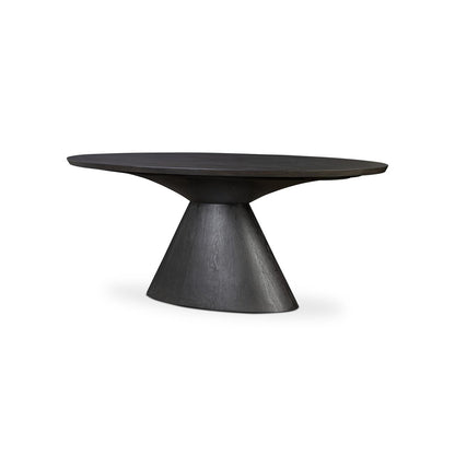 Uma Mesa de Comedor