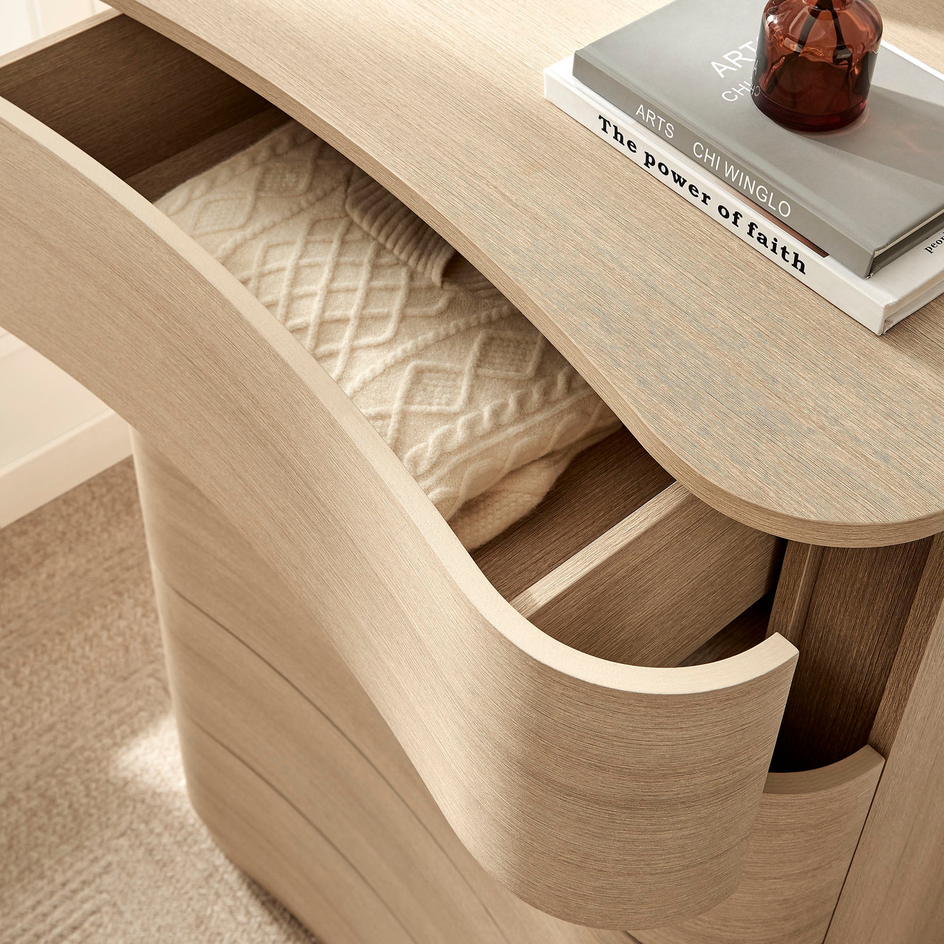 Mirae 5-Drawer Curved Dresser Chest of Drawers